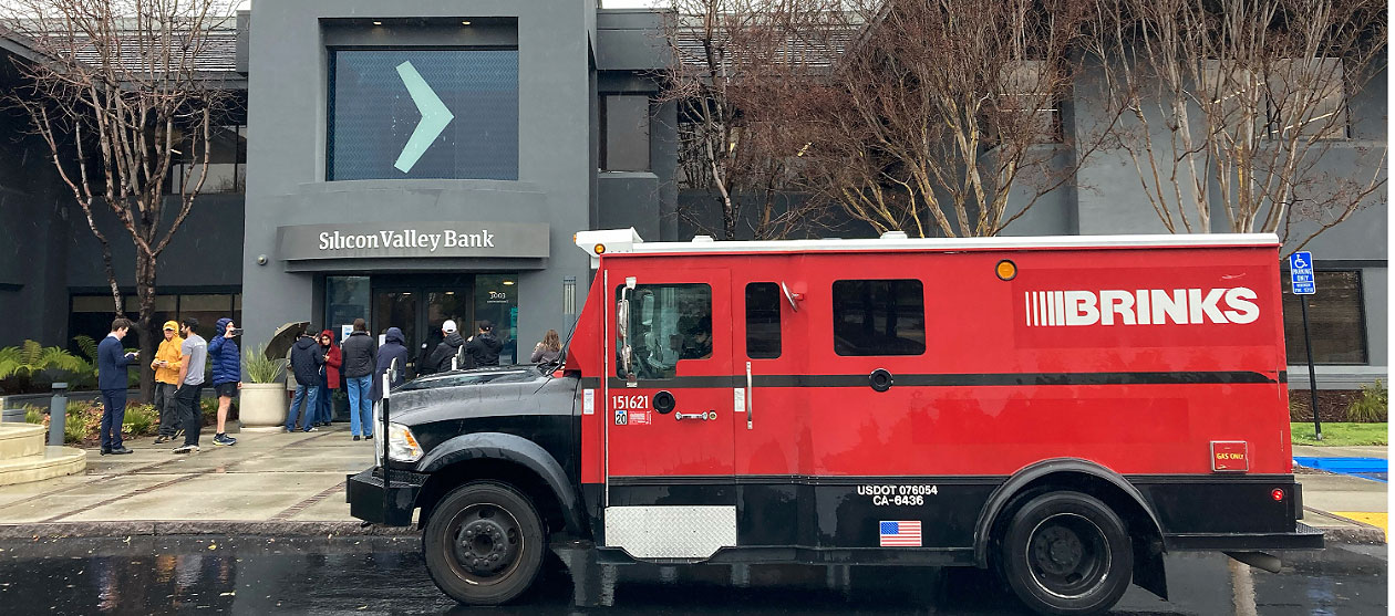 Silicon Valley Bank collapse reveals danger of a wider financial crisis