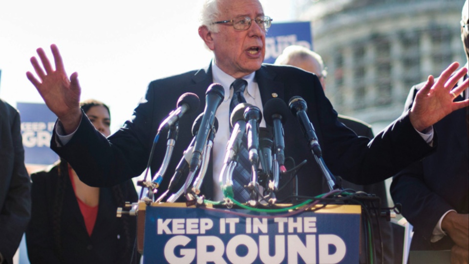 Sanders proposes U.S. and China cut military spending, shift funds to global warming fight