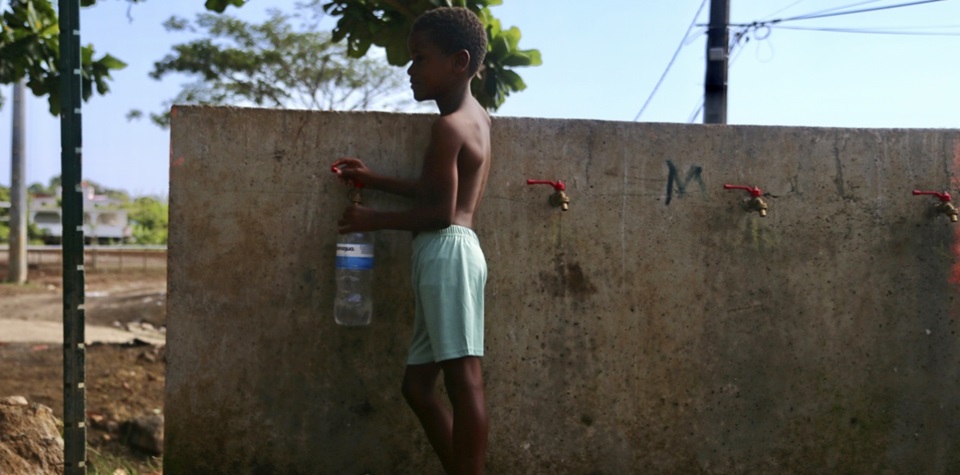 UN: One in three children worldwide do not have adequate water