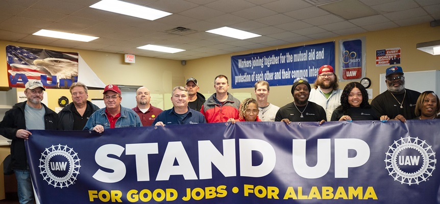Majority of Alabama Mercedes-Benz workers sign UAW union cards