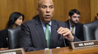 Exposing Trump record, Sen. Cory Booker says, “I know this guy”