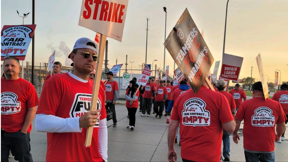 Refinery workers’ patience running on empty: Detroit Teamsters strike at Marathon