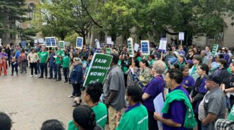 Workers pressure University of Washington for fair contract, reject paltry wage offer