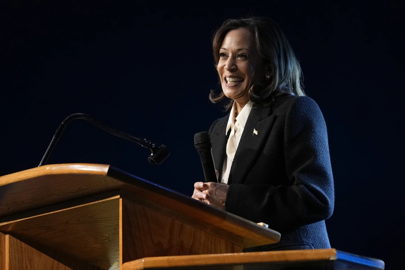 AFL-CIO reports huge groundswell, lead for Harris among unionists