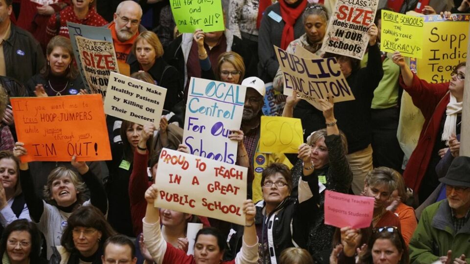 Indiana teachers battling right-wing bill to dissolve public school districts