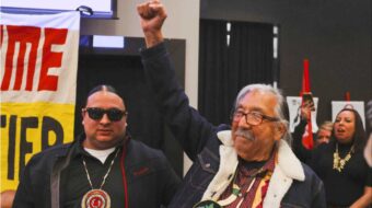 La liberación de Leonard Peltier es un hito en la historia indígena