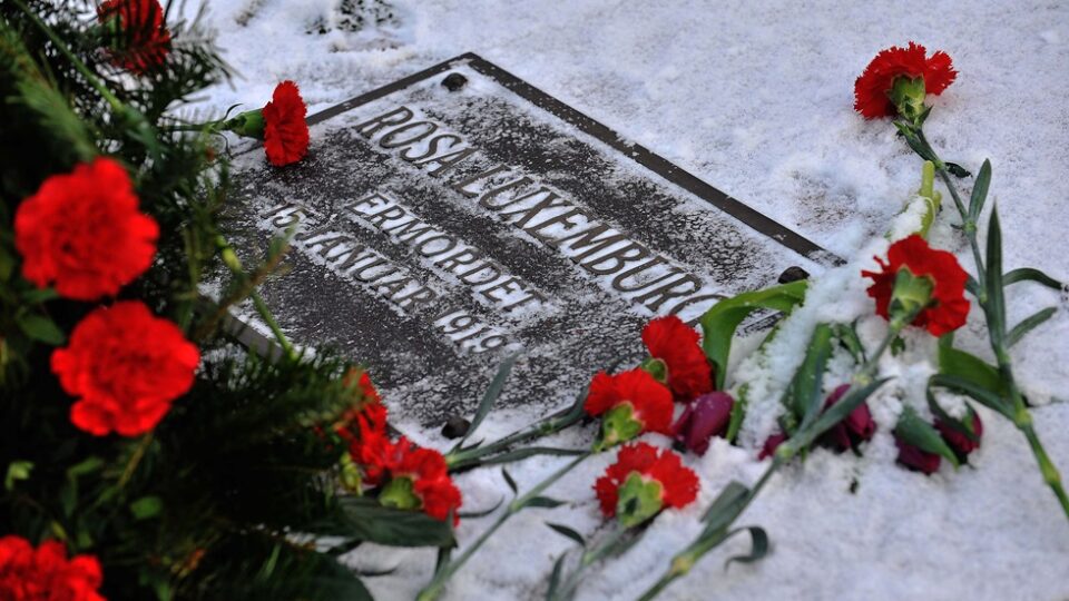 Memorial to German Communist heroes Luxemburg, Liebknecht, and Thälmann desecrated
