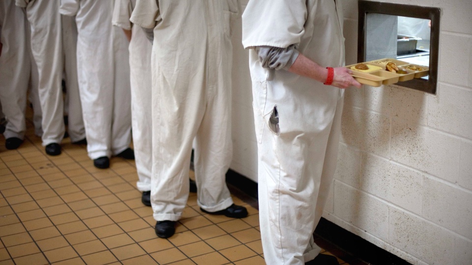 California slave labor: Jailed pre-trial detainees work for private firm—for nothing