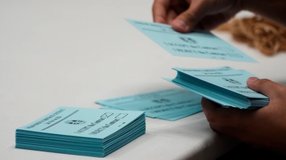 Machinists at Boeing St. Louis-area plants back at work