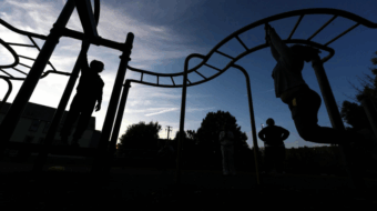 Chicago defends its children against ICE