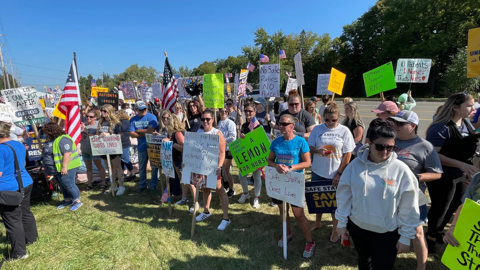 Teamsters stand firm as Henry Ford Genesys nurses strike