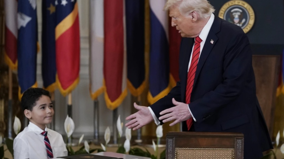 Teachers defend students as Trump advances plan to dismantle Education Department