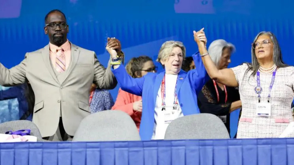 Teachers at AFT Convention plan multi-front battle against MAGA