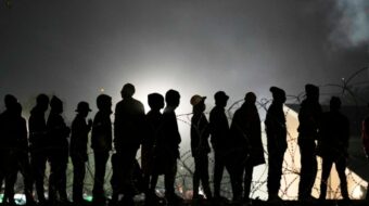 Forces in South Africa try scapegoating migrants for economic crisis