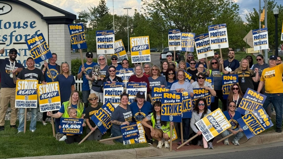 10,000 Teamsters nurses reach agreement that could shift bargaining in Michigan